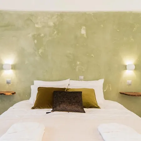 Olive Grove Beachfront & Seaview (adults Only) 公寓式酒店 3*