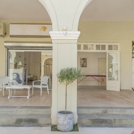 Olive Grove Beachfront & Seaview (adults Only) 3* Kávos