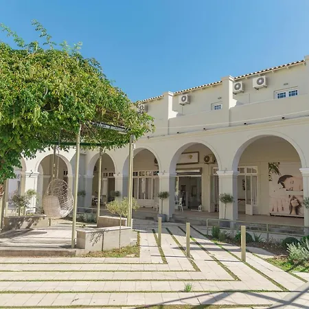 Olive Grove Beachfront & Seaview (adults Only) Lägenhetshotell 3*
