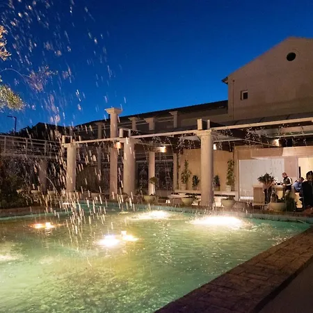 Lägenhetshotell Olive Grove Beachfront & Seaview (adults Only)