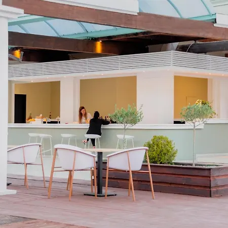 公寓式酒店 Olive Grove Beachfront & Seaview (adults Only) 卡沃斯
